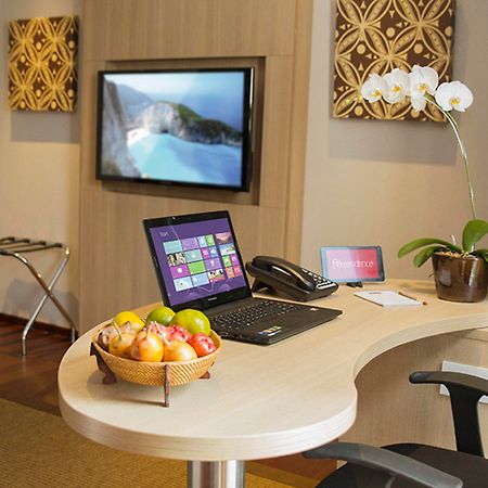 Hotel Ra Premiere Simatupang Cilandak  Zewnętrze zdjęcie