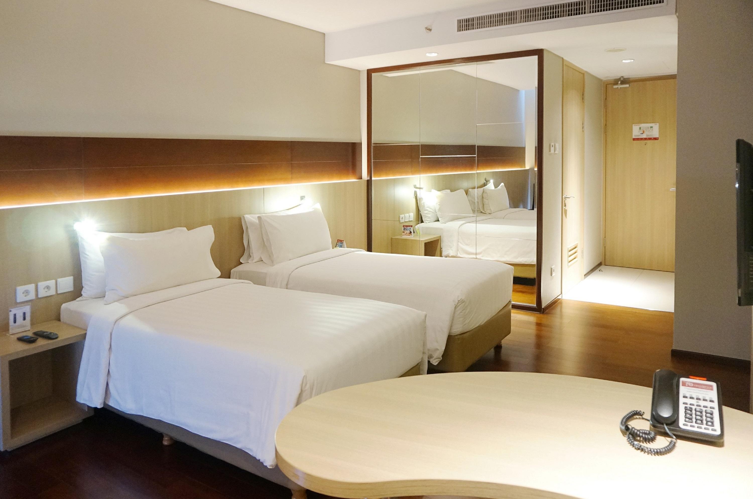 Hotel Ra Premiere Simatupang Cilandak  Zewnętrze zdjęcie